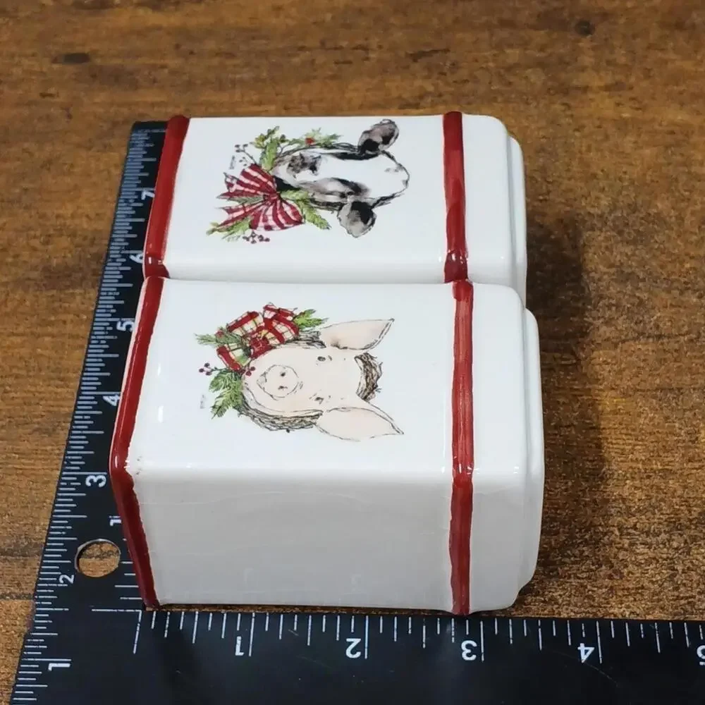 Farmhouse Salt & Pepper Shakers, Pig & Cow Farm Animal Decor